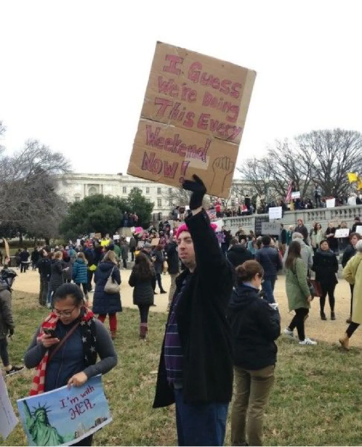 ชมป้ายประท้วงโดนๆ จากการชุมนุมต้านคำสั่งแบนของทรัมป์