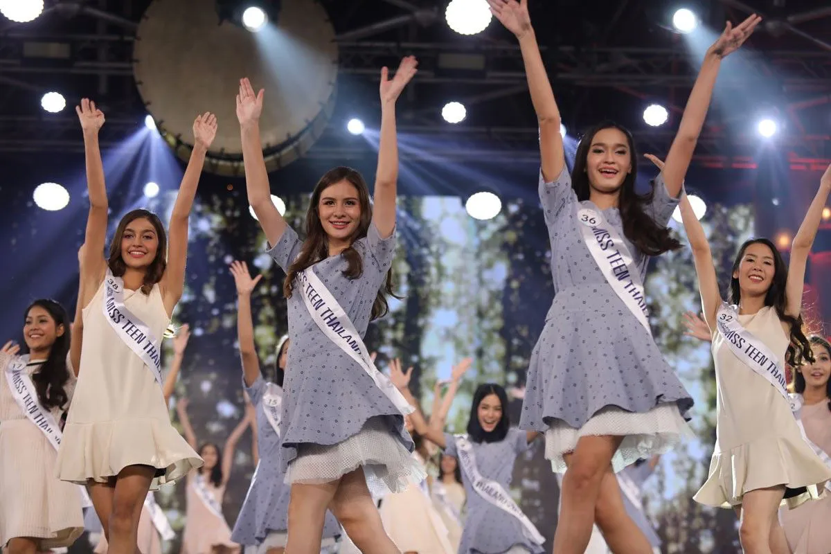 สดใสมีเสน่ห์! เจนนี่ เจนนิเฟอร์ คว้ามงกุฎมิสทีนไทยแลนด์ 2016