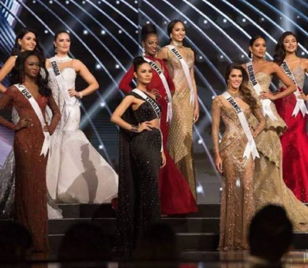 กูรูแฟชั่นชื่อดัง ยกชุดราตรี น้ำตาล ชลิตา สวยที่สุดบนเวทีมิสยูนิเวิร์ส 2016