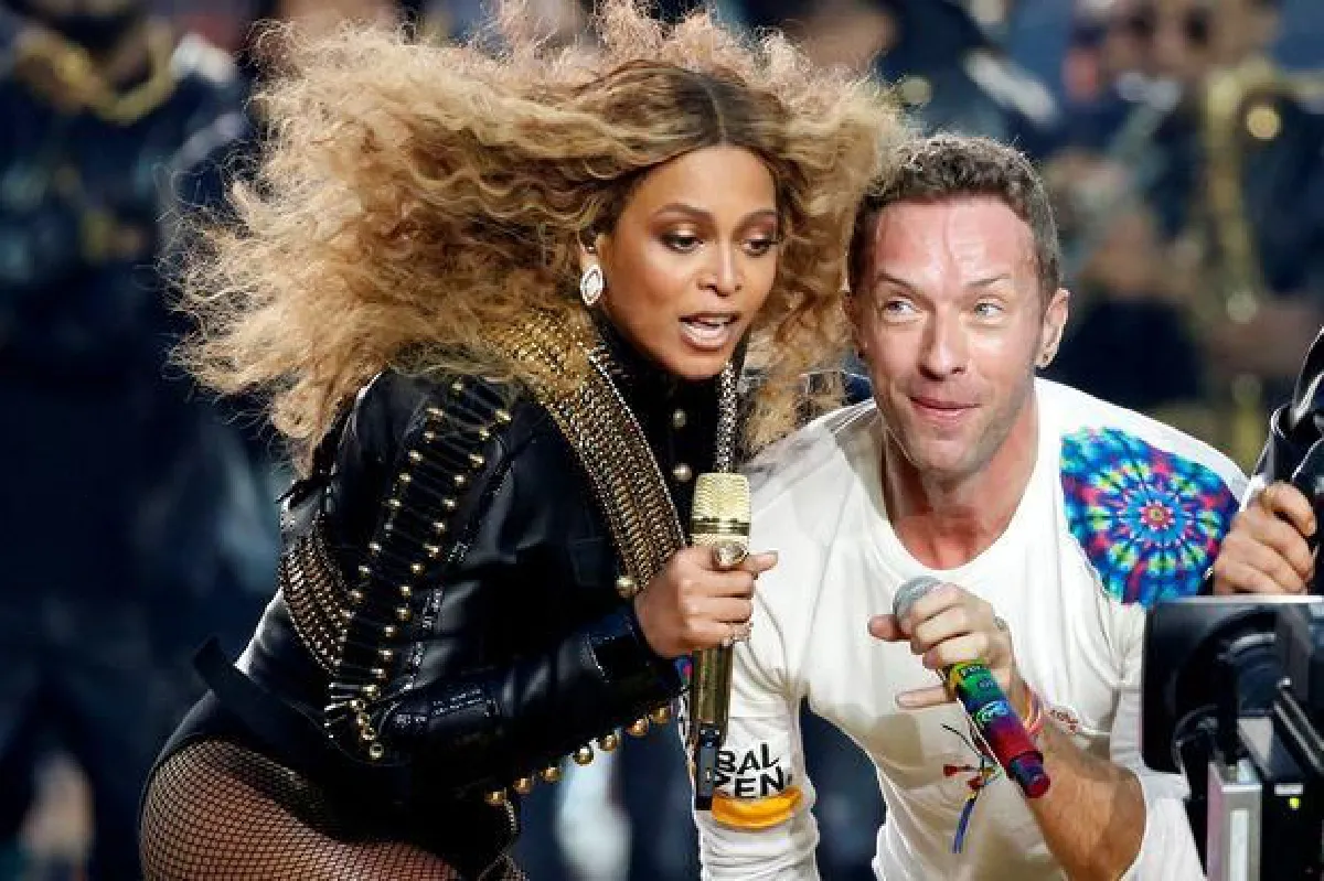 Pregnant Beyonce breaks Instagram record