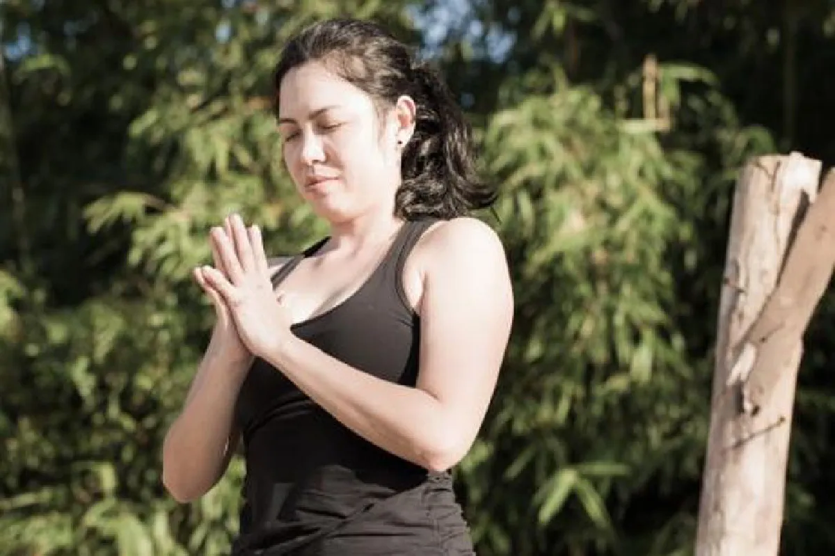 โยคะฝึกลำตัวช่วงล่าง