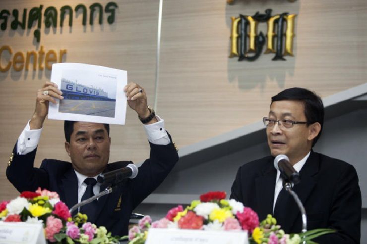 กรมศุลฯเร่งสรุปรถเอ็นจีวี เลี่ยงภาษีจ่ายค่าปรับ2เท่า กรมศุลฯเร่งสรุปรถเอ็นจีวี เลี่ยงภาษีจ่ายค่าปรับ2เท่า