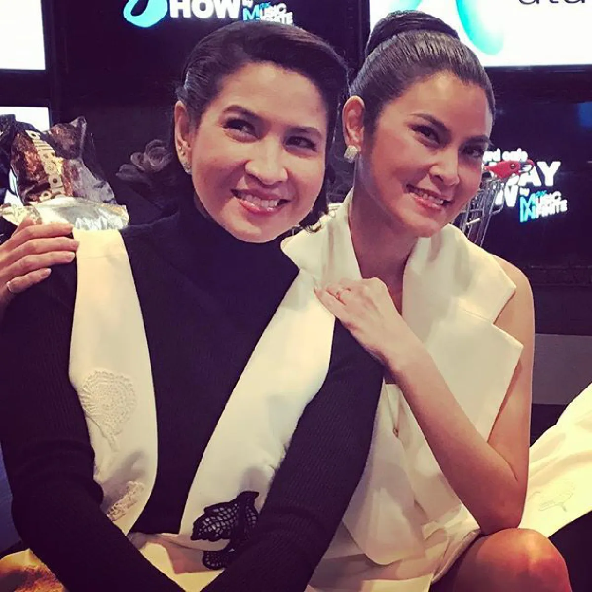 ปิ่น เก็จมณี โพสต์ให้กำลังใจ หมิว ลลิตา หลังยอมรับเลิกสามี