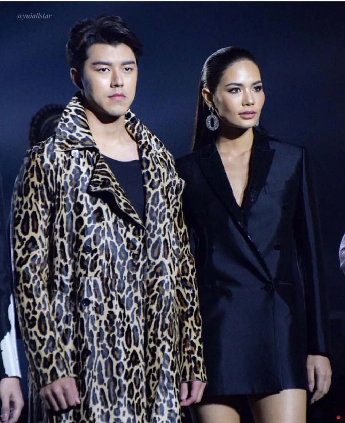 สุดอลังการ! เหล่าซุปตาร์เดินแบบประชันความแซ่บ ฉลอง 5 ปี Hive Salon