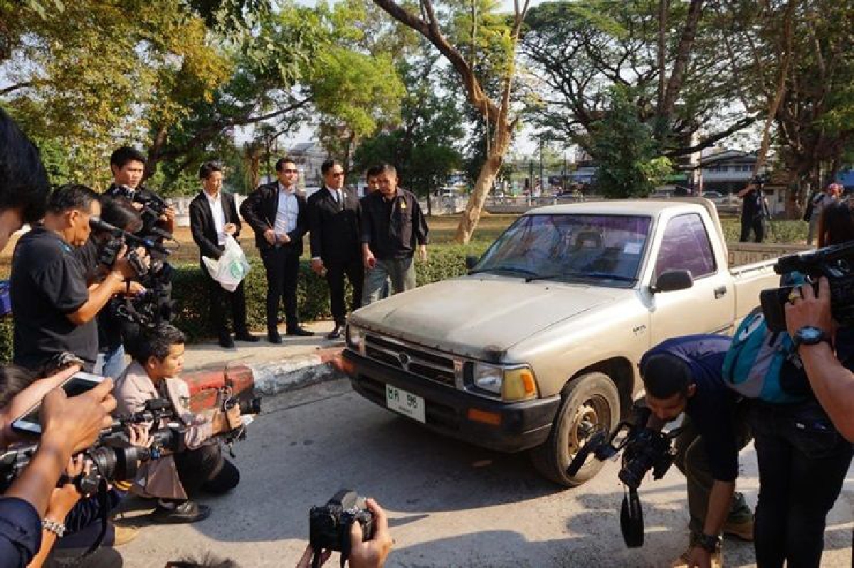 "ครูจอมทรัพย์"ยื่นหลักฐานใหม่ "ครูจอมทรัพย์"ยื่นหลักฐานใหม่