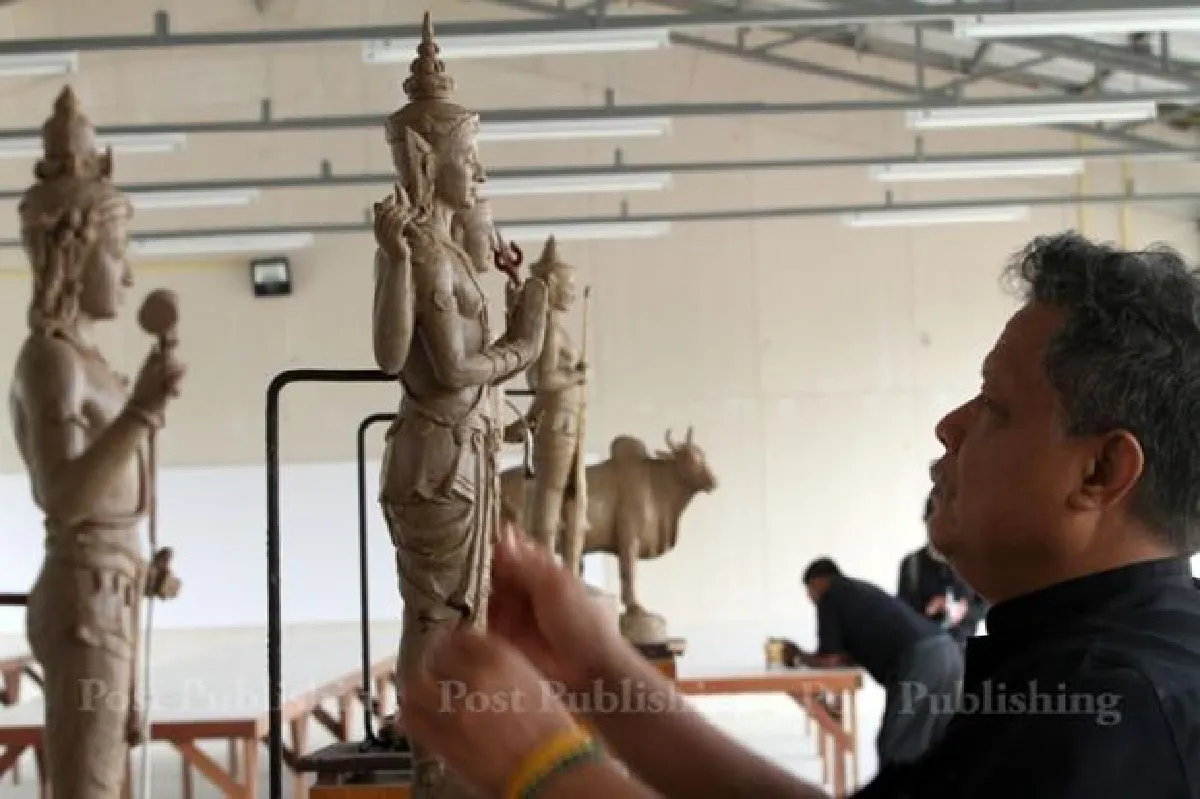 Late King's funeral preparations ahead of schedule