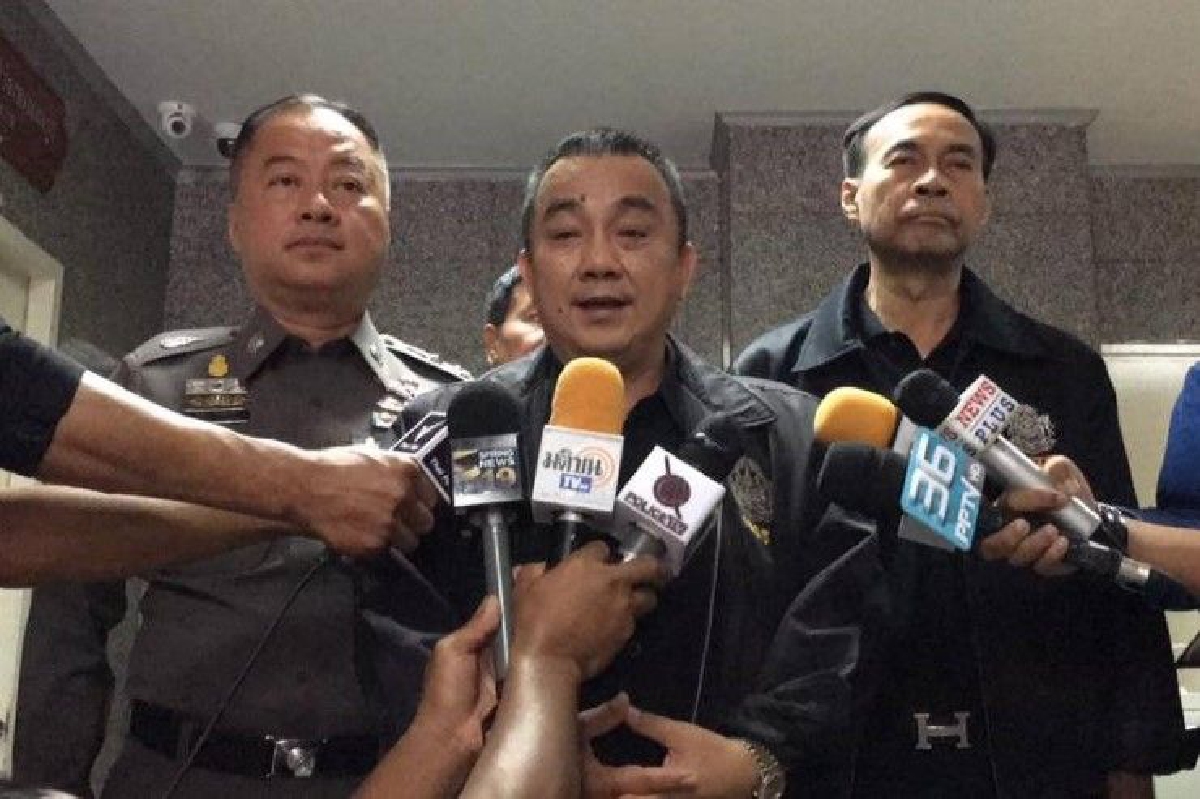 รองผบ.ตร.เผยคดี "พล.ต.อ.จุมพล"รุกป่าทับลานมีบุคคลอื่นเกี่ยวข้องอีก รองผบ.ตร.เผยคดี "พล.ต.อ.จุมพล"รุกป่าทับลานมีบุคคลอื่นเกี่ยวข้องอีก