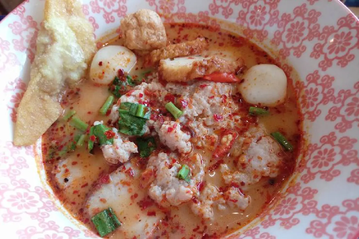 ฟูล เฟลเวอร์  เข้มข้นรสไทย