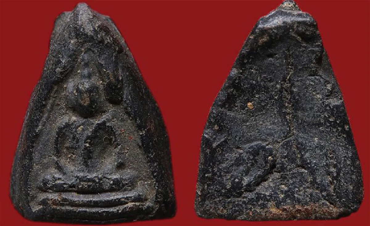 อมตะพระเครื่องของไทย