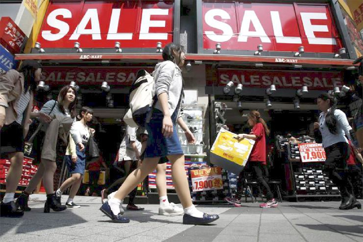 สาวออฟฟิศ ชีวิตติด SALE สาวออฟฟิศ ชีวิตติด SALE
