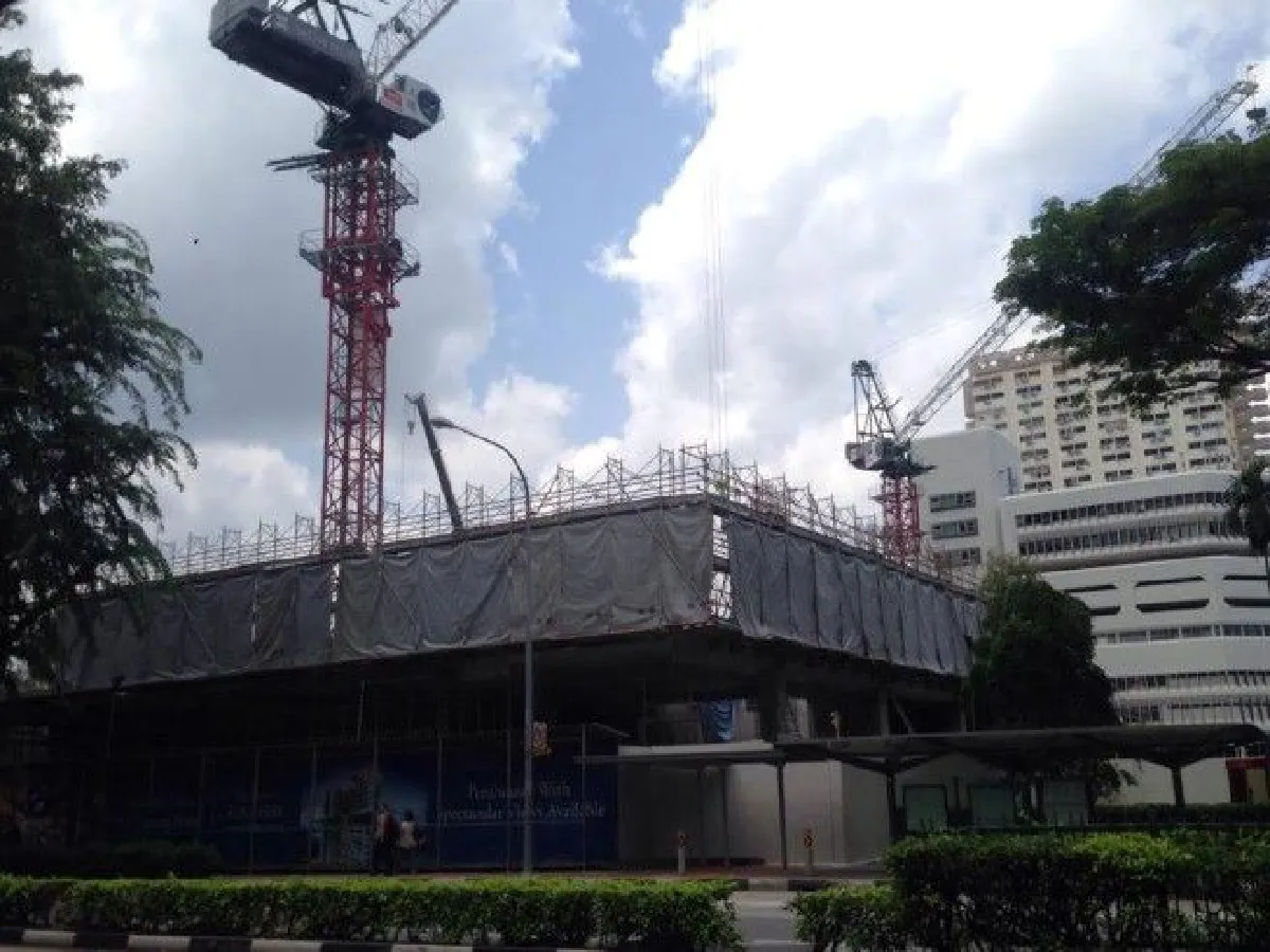 "ทำงาน 10 ปี ค่าแรง-คุณภาพชีวิตเท่าเดิม" เสียงสะท้อนแรงงานไทยในสิงคโปร์