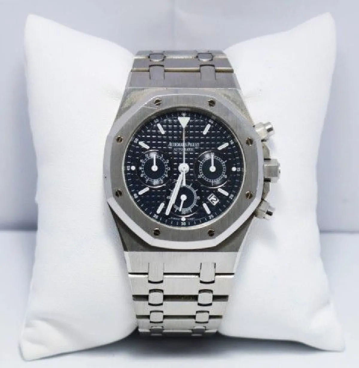 ปปง.ขายทอดตลาดทรัพย์ในคดี นาฬิกาหรูเพียบ