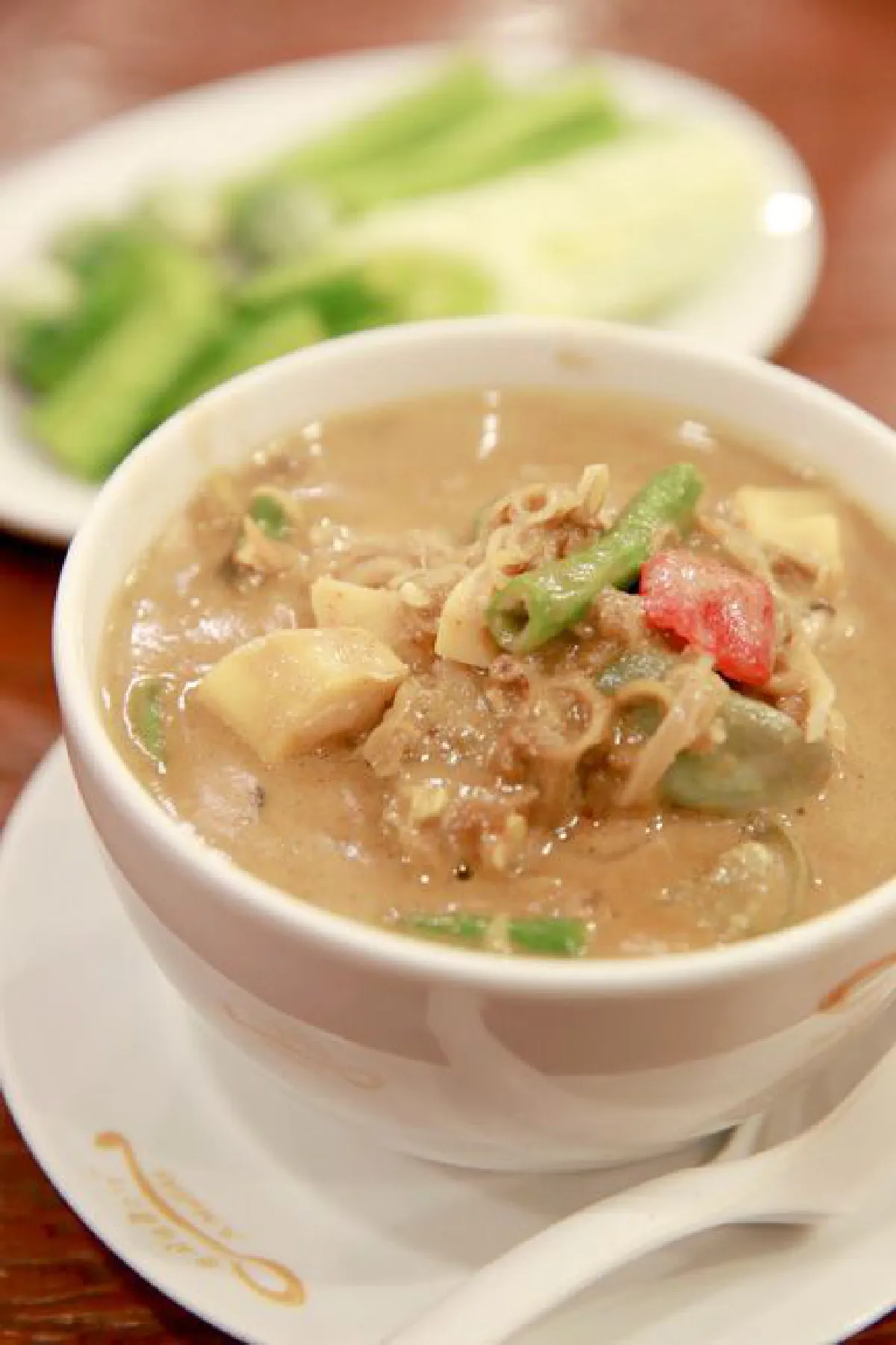 รสไทยๆ ร้านอาหาร อ.มัลลิการ์