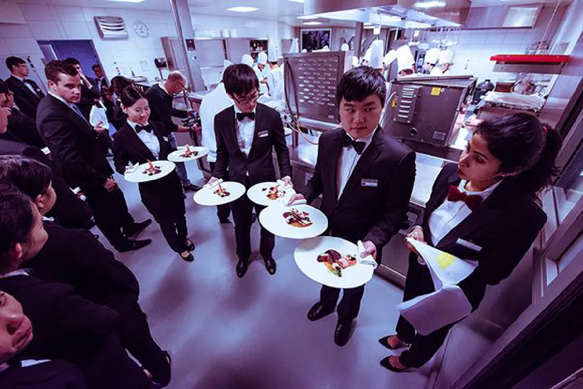 เชิญร่วมสัมมนาฟรี เรียนต่อการโรงแรม และการจัดการบริหารธุรกิจในประเทศสวิตเซอร์แลนด์