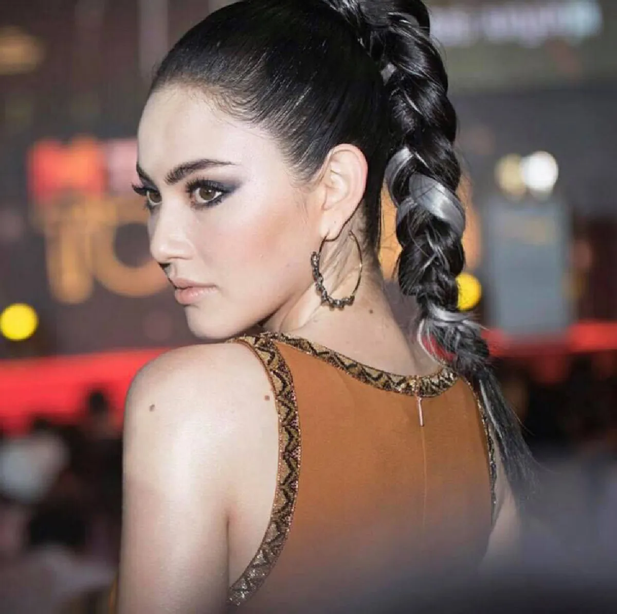 สวยเสร็จสรรพ 28 นาที! ใหม่ ดาวิกา เผยลุคนี้ได้มาแบบเร่งรีบมาก