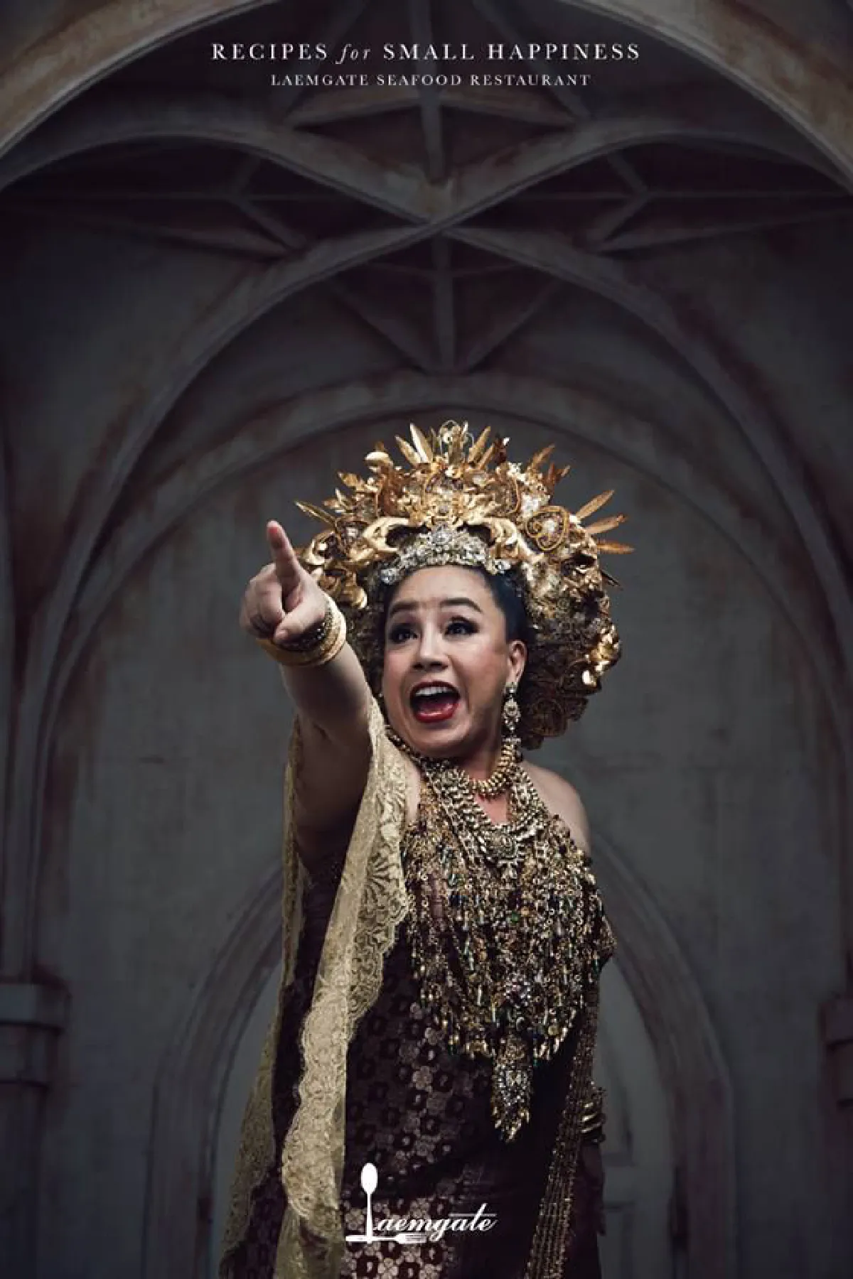 ใครๆก็หาว่าบ้า! ลีน่าจัง จัดเต็มหน้าผมถ่ายแฟชั่นรีวิวร้านอาหารดัง