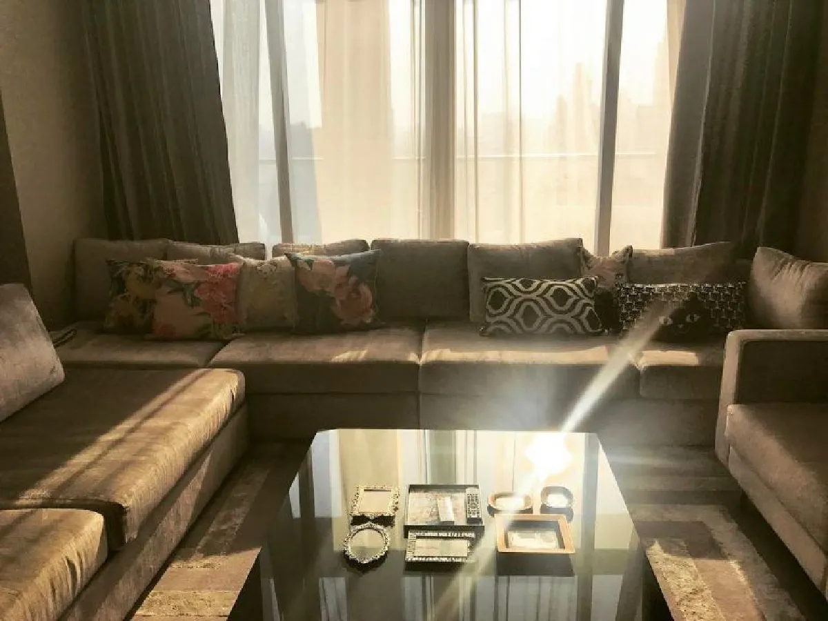 ส่องคอนโดใหม่! กาละแมร์ พัชรศรี ตกแต่งสวยหรูน่าอยู่มาก