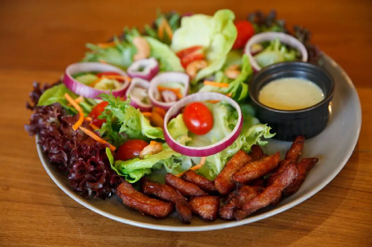 จัมพ์ แฮงก์เอาต์ คาเฟ ความสุขที่ต้องมาซ้ำ