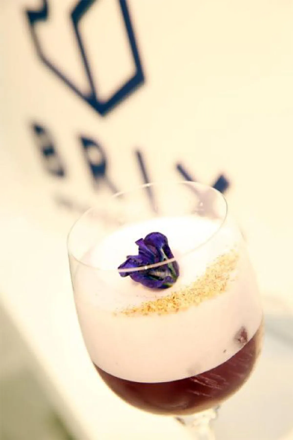 ณครินทร์ โรจนศักดิ์ชัย ความสุขอยู่ในแก้ว