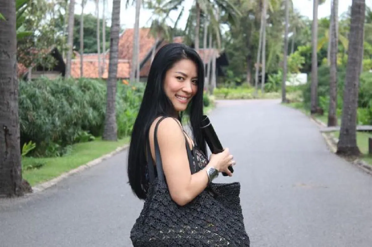 อังคณา ศรีเกษม โยคะสูงวัย ยืดอายุบำบัดใจ