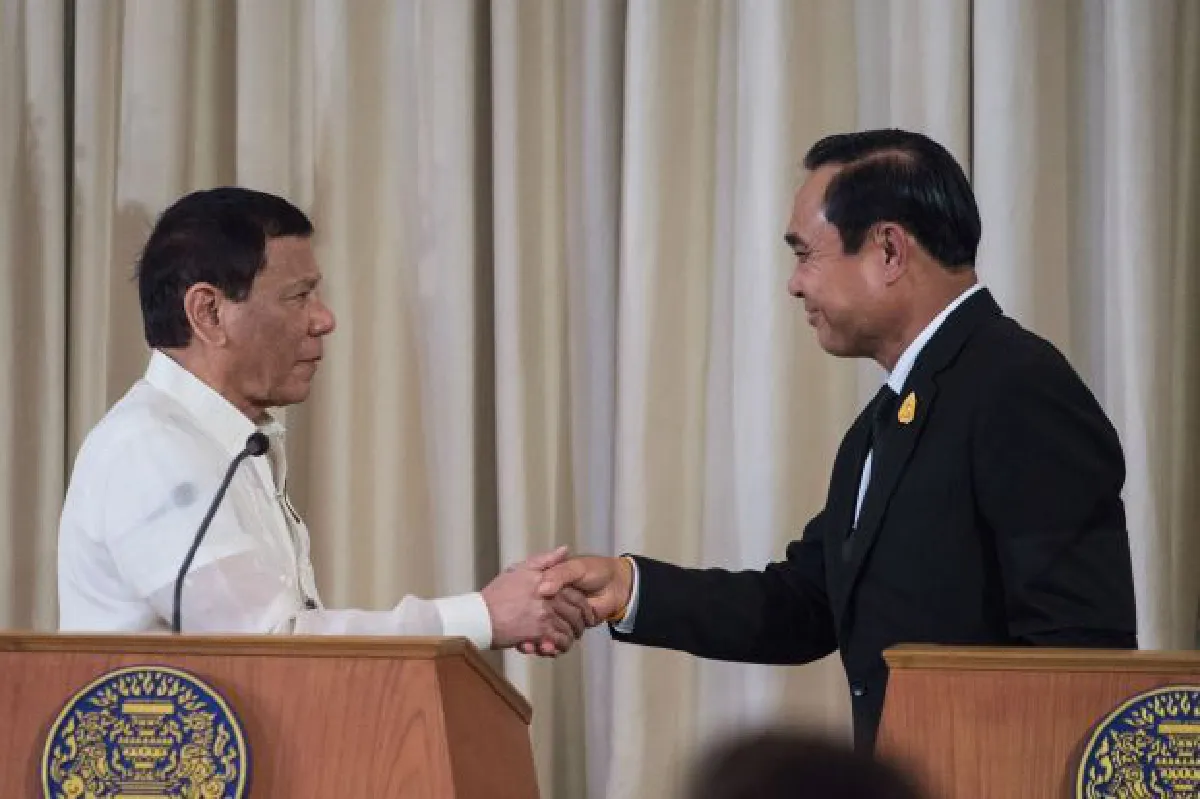 Thai-Philippine relations: PM Prayut meets President Duterte