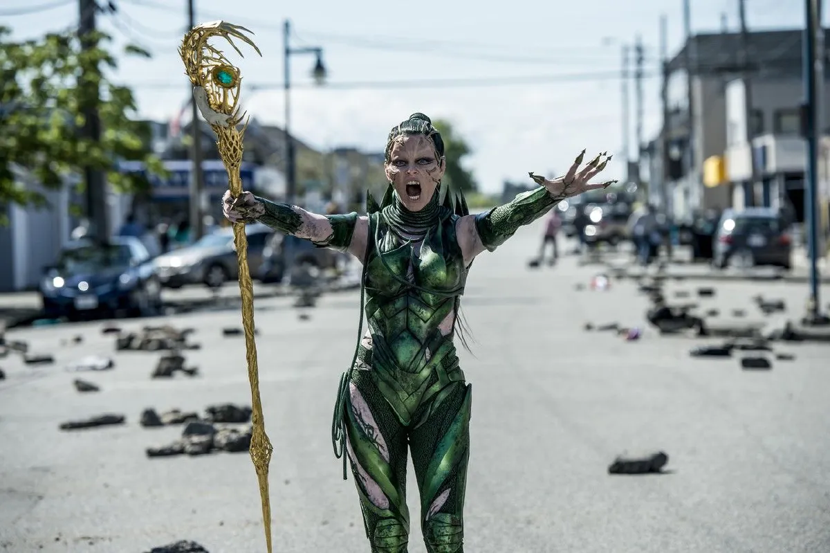 รีวิว Power Rangers : ฮีโร่วัยเด็กที่เจ๋งกว่าเดิม เพิ่มเติมความฮาจัดเต็ม