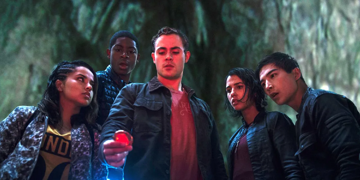 รีวิว Power Rangers : ฮีโร่วัยเด็กที่เจ๋งกว่าเดิม เพิ่มเติมความฮาจัดเต็ม