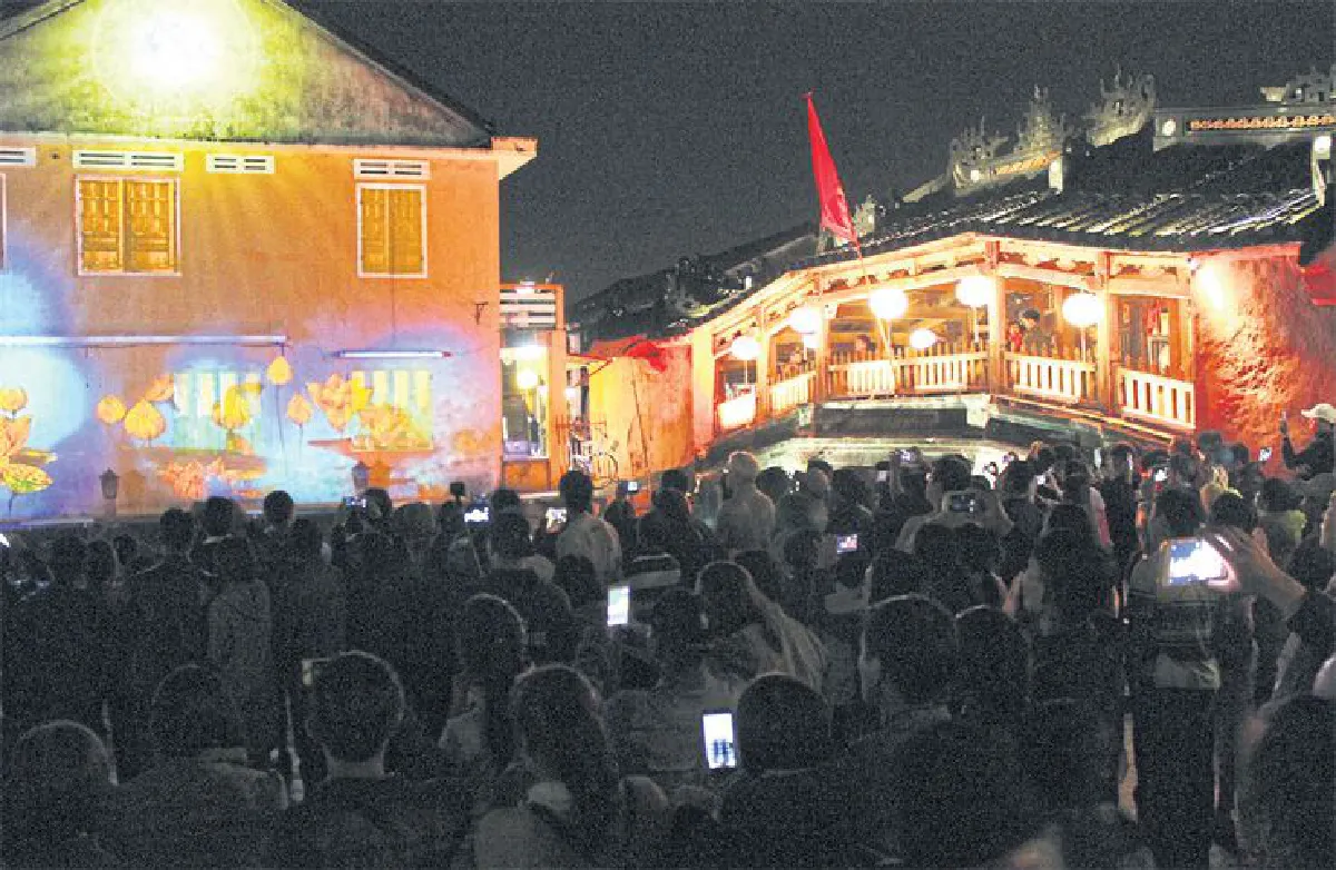 แสงสีแห่งฮอยอัน วันที่ฉันไม่ลืมเธอ