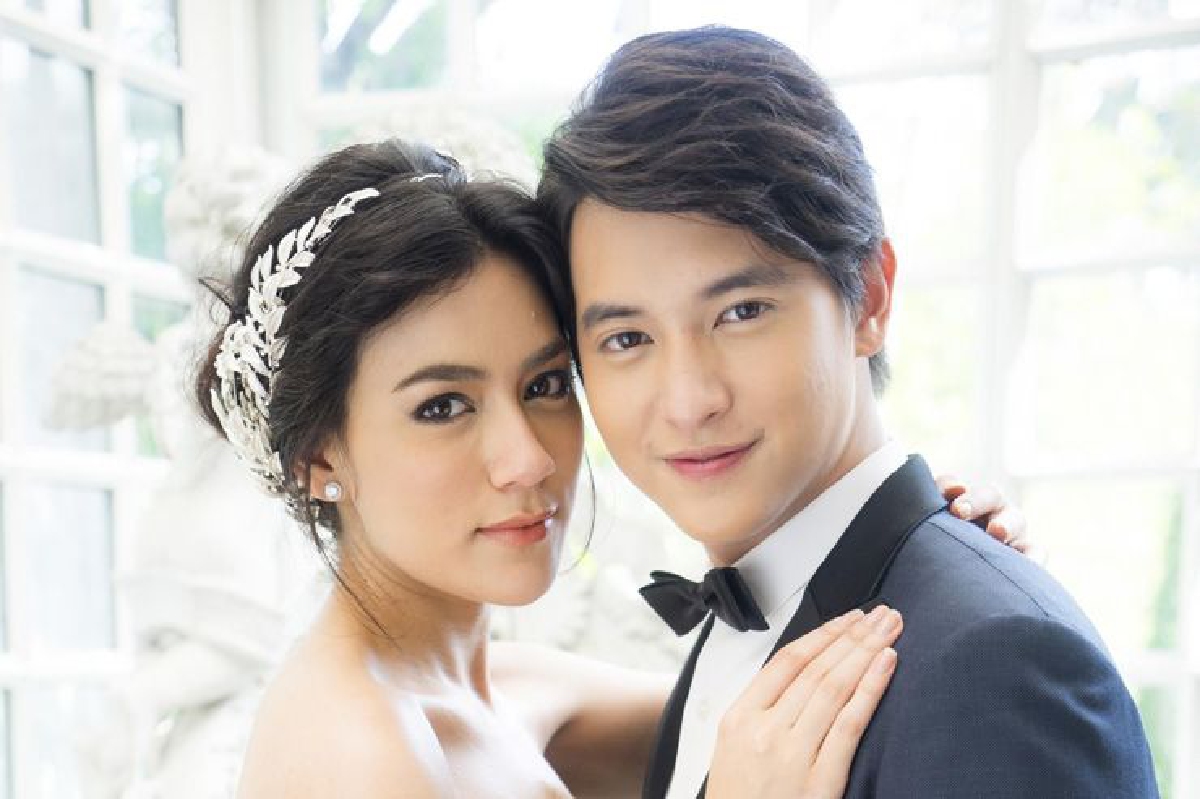 เรื่องย่อละคร : บ่วงหงส์ ออกอากาศ 28 มี.ค. 2560 เรื่องย่อละคร : บ่วงหงส์ ออกอากาศ 28 มี.ค. 2560