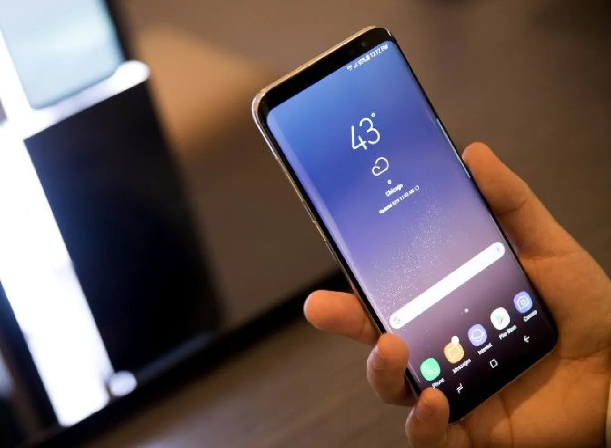 เปิดตัว "Galaxy S8" จอไร้กรอบ-ไม่มีปุ่มโฮม คาดเริ่ม 2.6 หมื่น