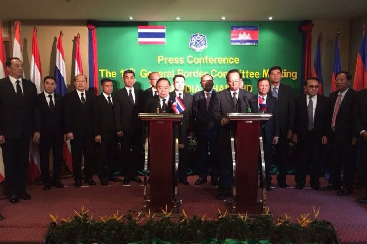 บิ๊กป้อมหารือ "เตีย บันห์" กระชับสัมพันธ์ไทย-กัมพูชา