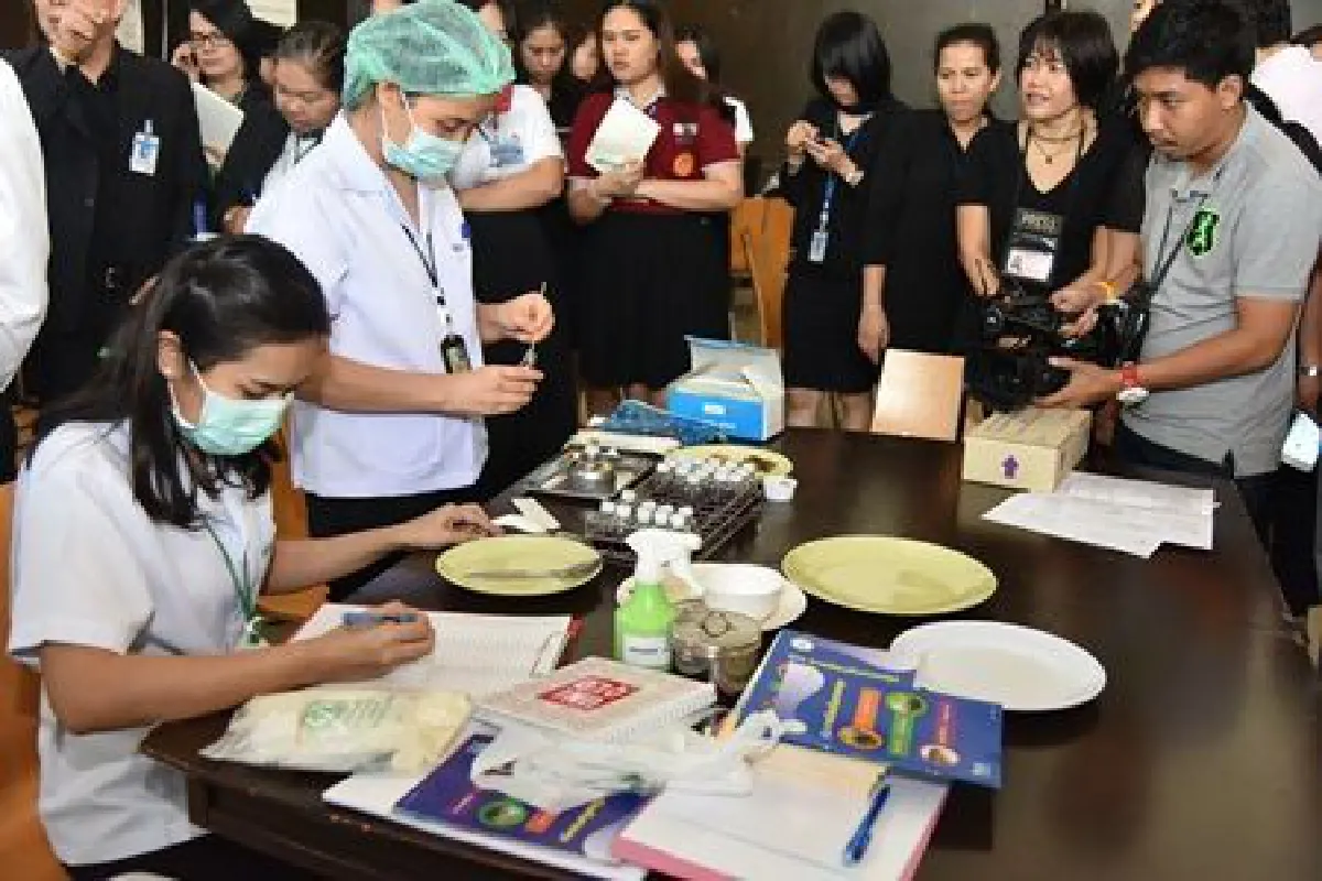 จนท.รุดตรวจสโมสรรัฐสภาหลังพบหนูกินอาหารที่วางขาย