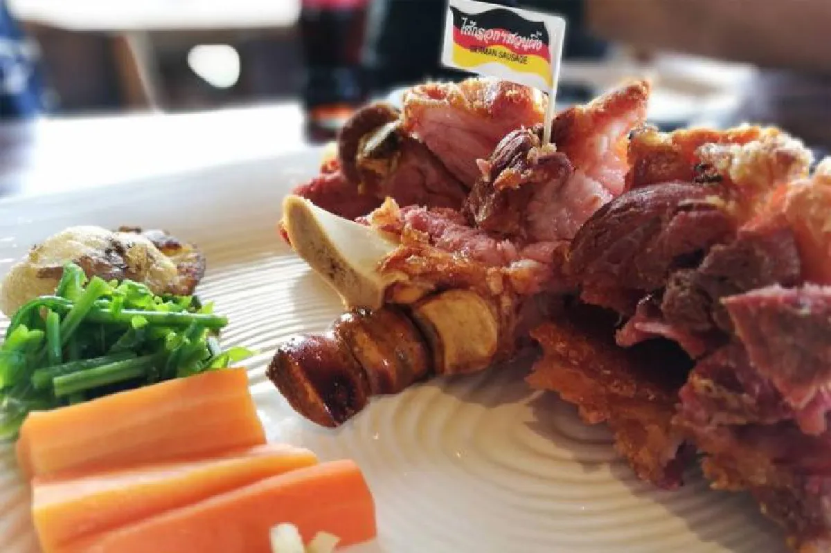 ไส้กรอกเยอรมัน ไร่บรรทิพา โฮมเมดรสเทพที่สวนผึ้ง