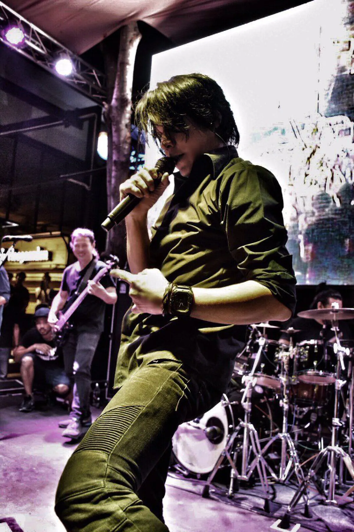 อำพล ลำพูน ขอให้ วาสนา นาน่วม ลบโพสต์เรื่อง "ไมโครวงแตกเพราะการเมือง"