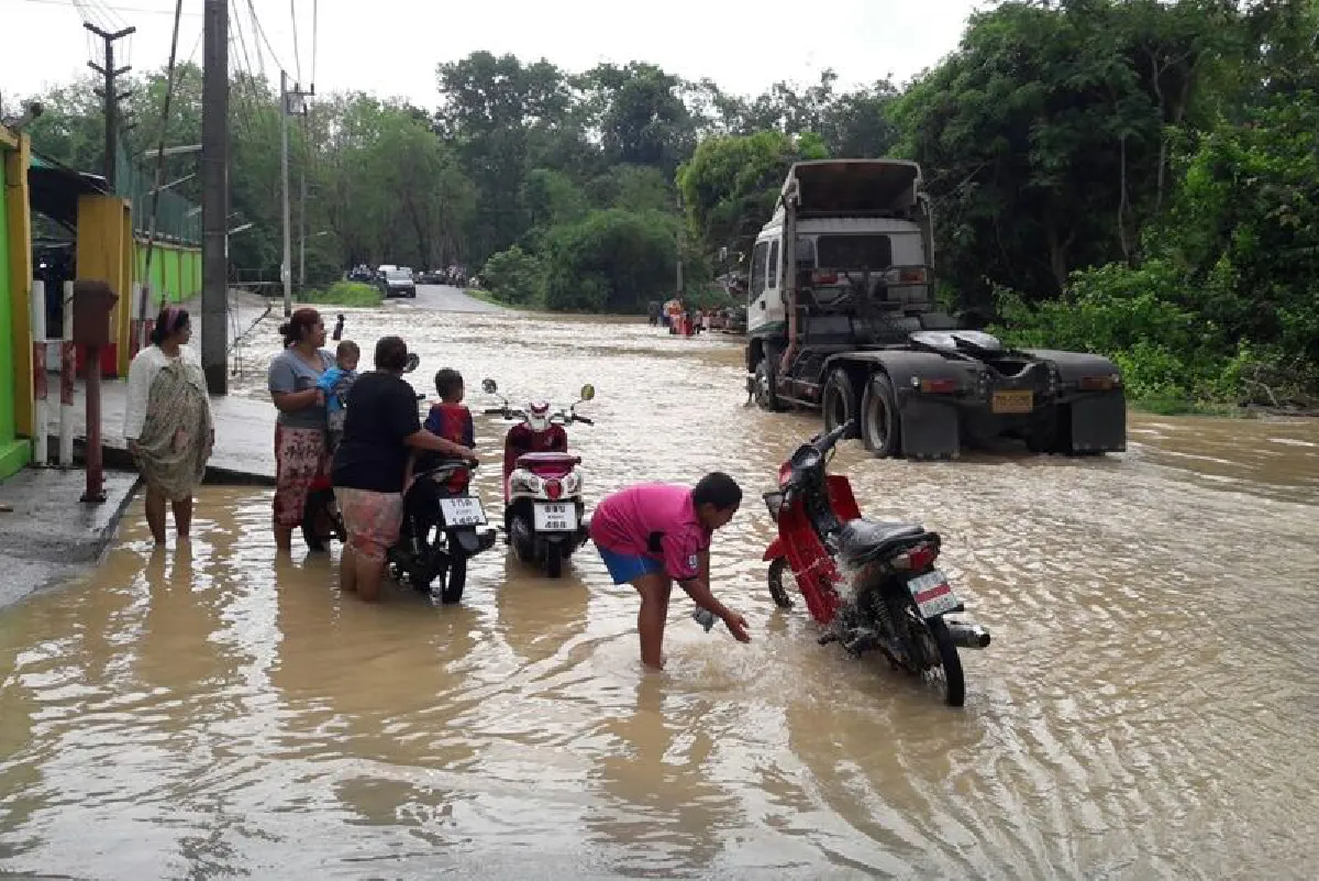 สงขลาเจอฝนตกหนักน้ำท่วม2หมู่บ้านอ.สะเดา