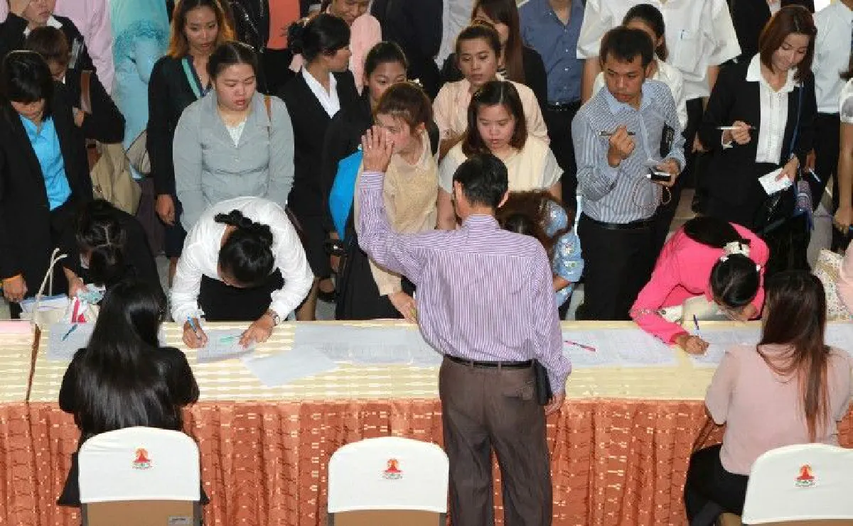 "ไม่เรียนครูก็สอบครูได้"แก้ปัญหาการศึกษาไทยจริงหรือ?