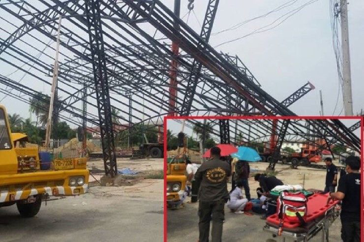 หลังคาสนามฟุตซอลถล่มคนงานเจ็บ 3 ราย หลังคาสนามฟุตซอลถล่มคนงานเจ็บ 3 ราย