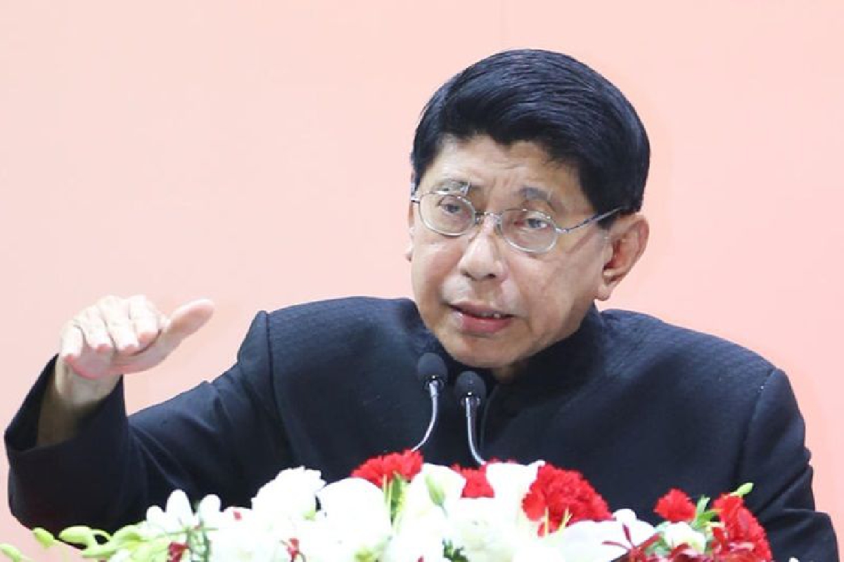 "วิษณุ"ถกปลัดกระทรวงจี้เร่งทำกม.คาดเสร็จทัน240วัน "วิษณุ"ถกปลัดกระทรวงจี้เร่งทำกม.คาดเสร็จทัน240วัน