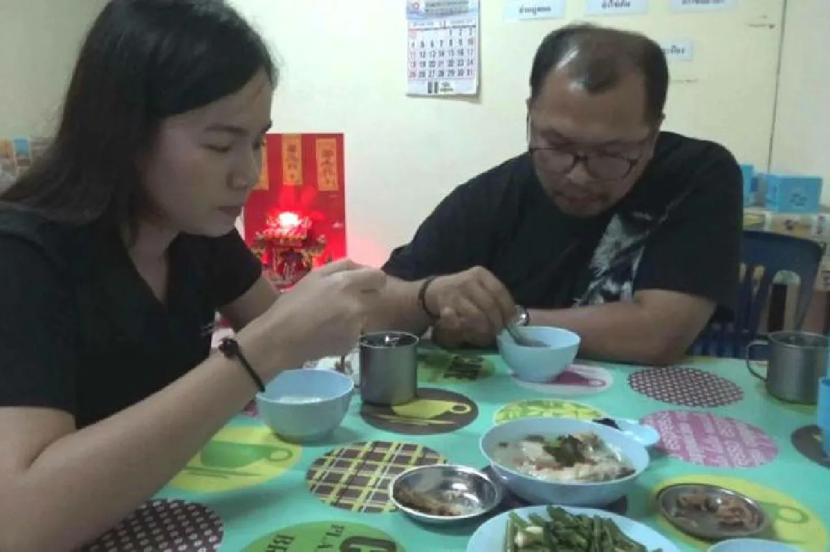 ข้าวต้ม 5 บาท ขวัญใจผู้มีรายได้น้อย