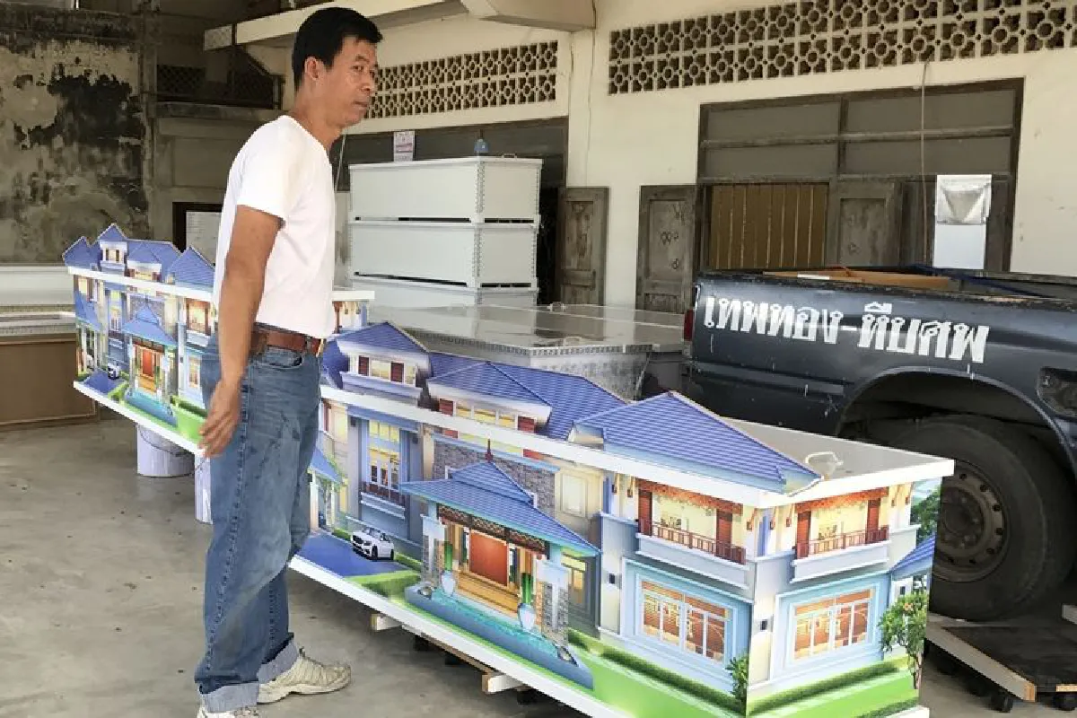 แปลก!ไม่เหมือนใครดัดแปลงโลงศพรูปแบบบ้าน