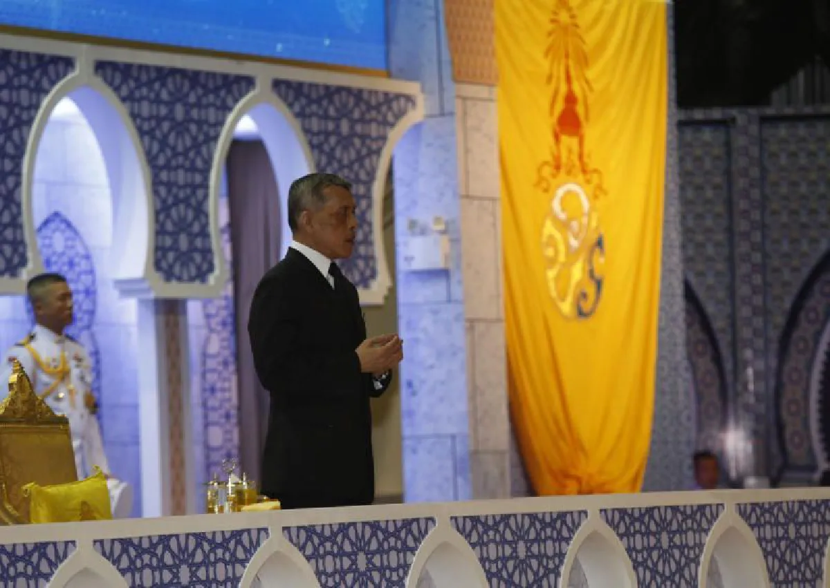 พระเจ้าอยู่หัวเสด็จเปิดงานเมาลิดกลางแห่งประเทศไทย