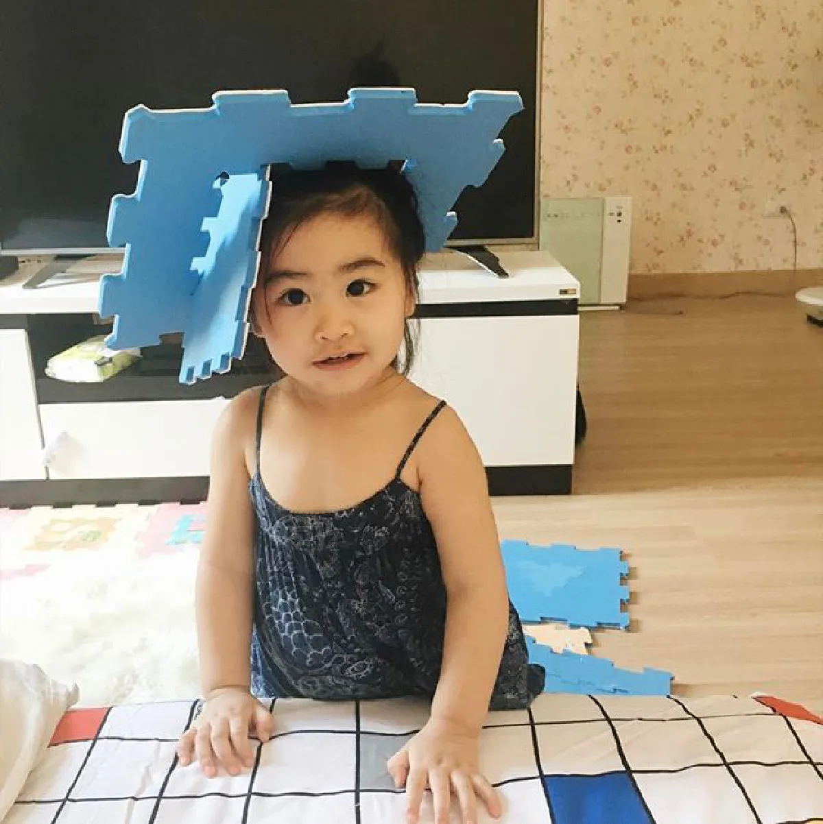 น่ารักอะไรขนาดนี้ 10 ภาพ น้องชูใจ ลูกสาวกอล์ฟ ฟักกลิ้งฮีโร่