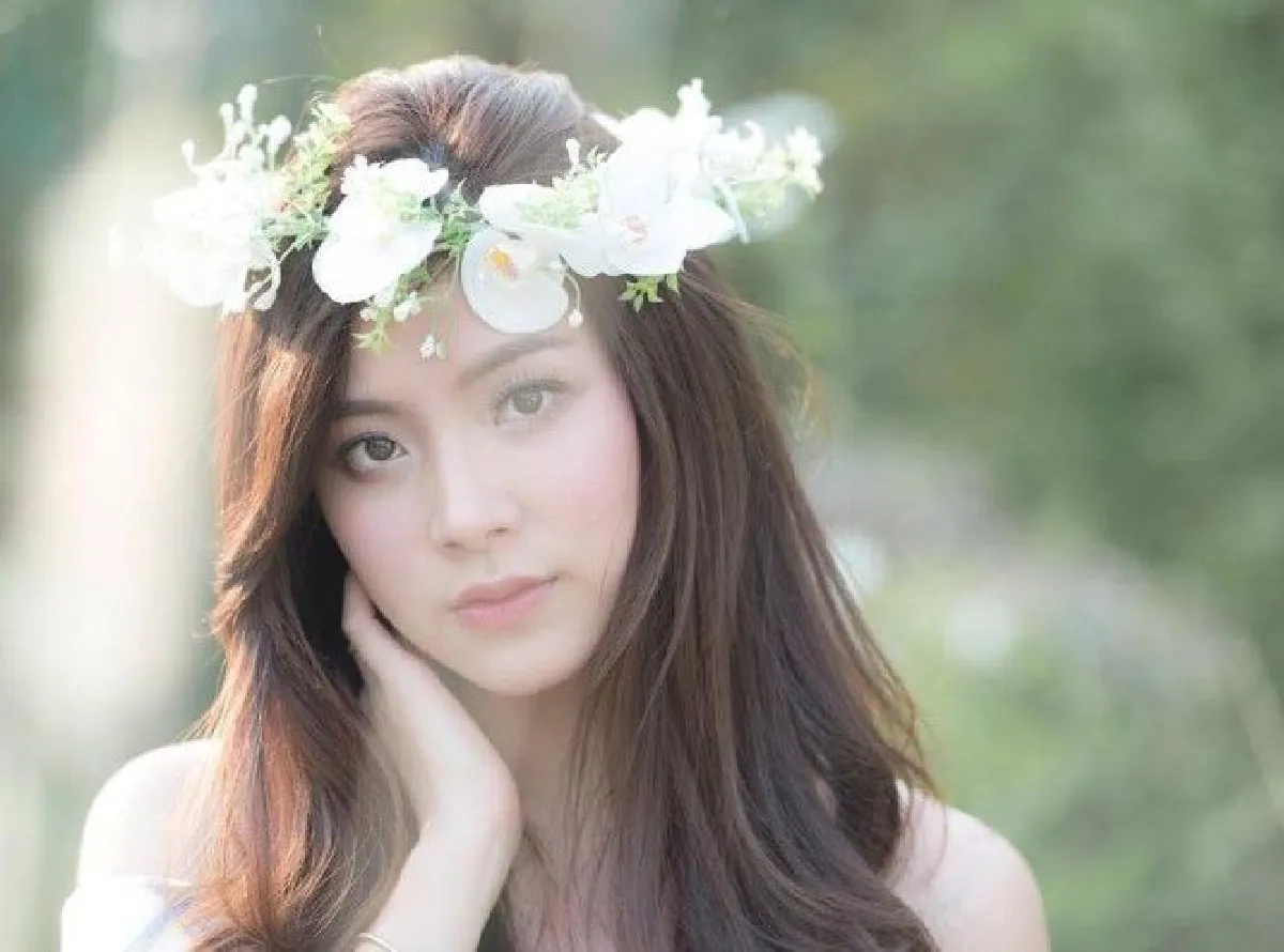 "ใบเฟิร์น-เกล้า" ยันไม่ได้ทะเลาะกัน แต่เปลี่ยนคนรับงานแทน