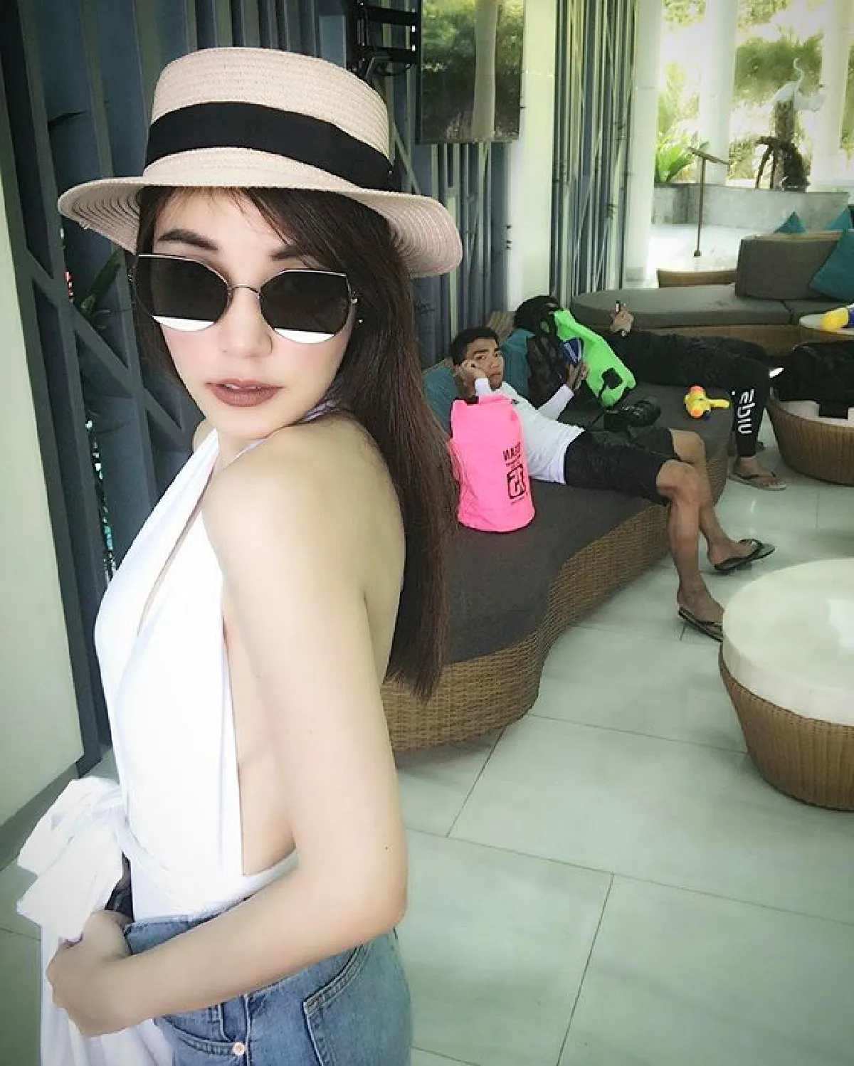 แซ่บรับสงกรานต์! เมย์ พิชญ์นาฎ ควง เมสซี่เจ เที่ยวทะเลภูเก็ต