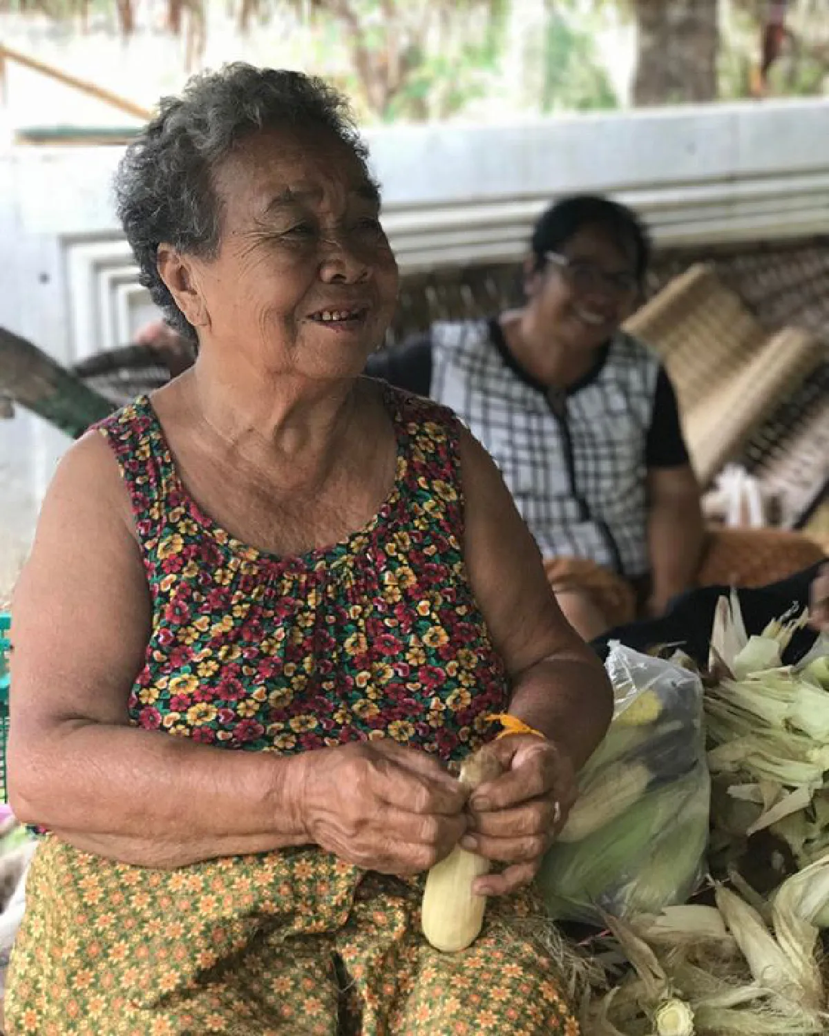 สงกรานต์ที่บ้านเฮา! ก้อง ห้วยไร่ กลับอีสานใช้ชีวิตสุขสบายกับครอบครัว