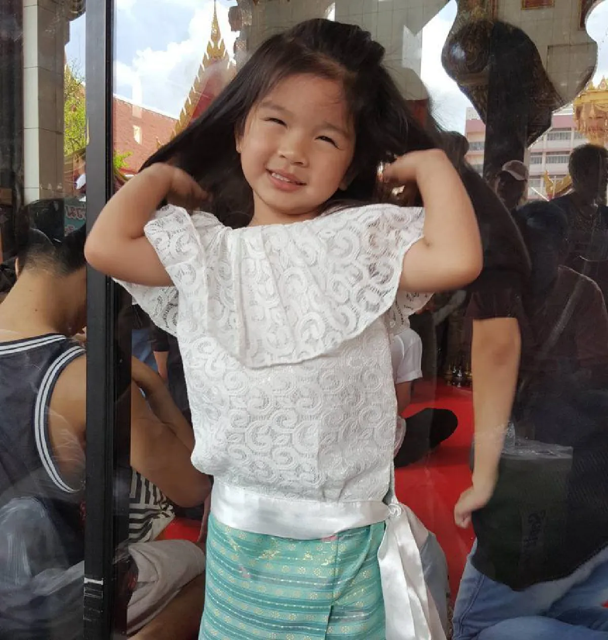 น้องมะลิ โชว์ร้องเพลง "เริงสงกรานต์" เนื้อไม่เป๊ะแต่ความน่ารักจัดเต็ม