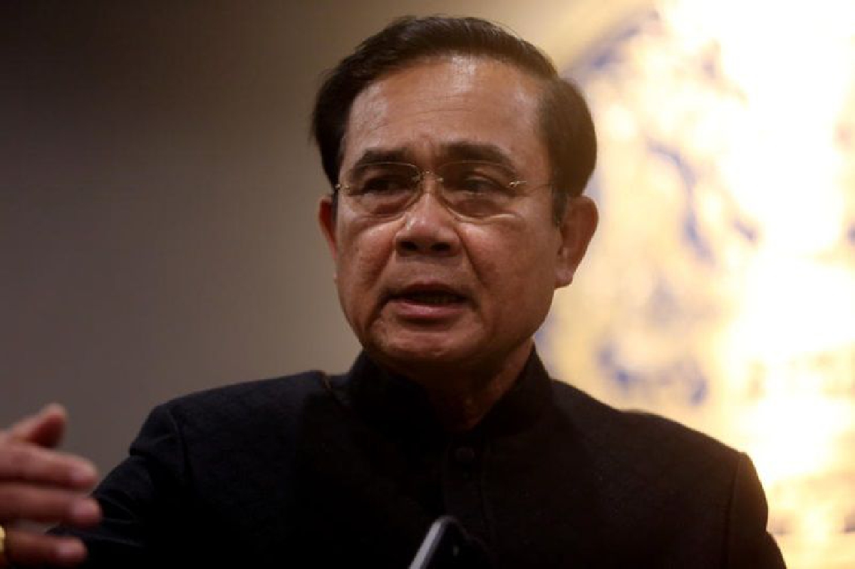 การเมืองรุก"บิ๊กตู่"เลือกตั้ง'61 การเมืองรุก"บิ๊กตู่"เลือกตั้ง'61