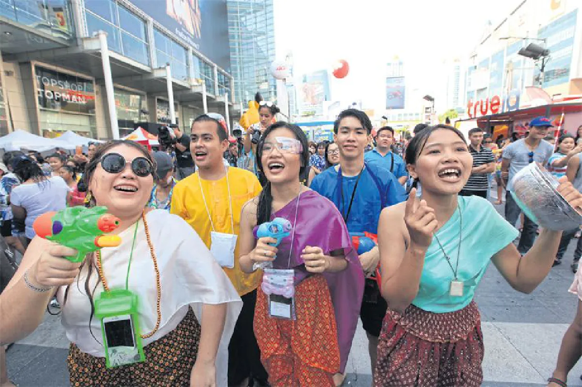 สงกรานต์เย็นฉ่ำทั่วไทย