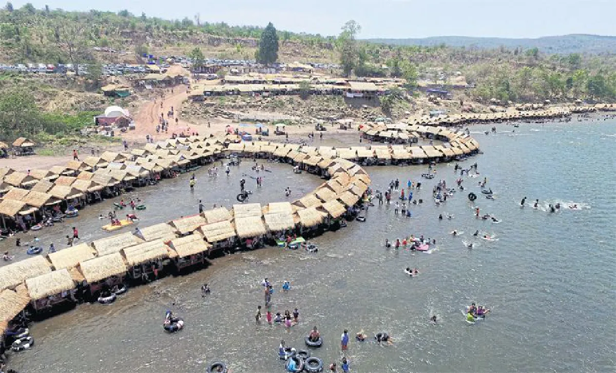 สงกรานต์เย็นฉ่ำทั่วไทย