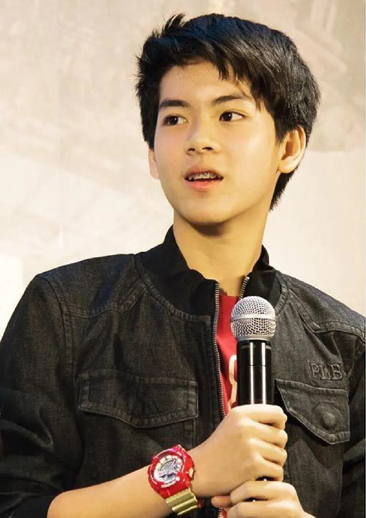 จองไว้ก่อนได้มั้ย? 10 ภาพหล่อละมุน น้องยอร์ช ยงศิลป์ ยิ่งโตยิ่งงานดี